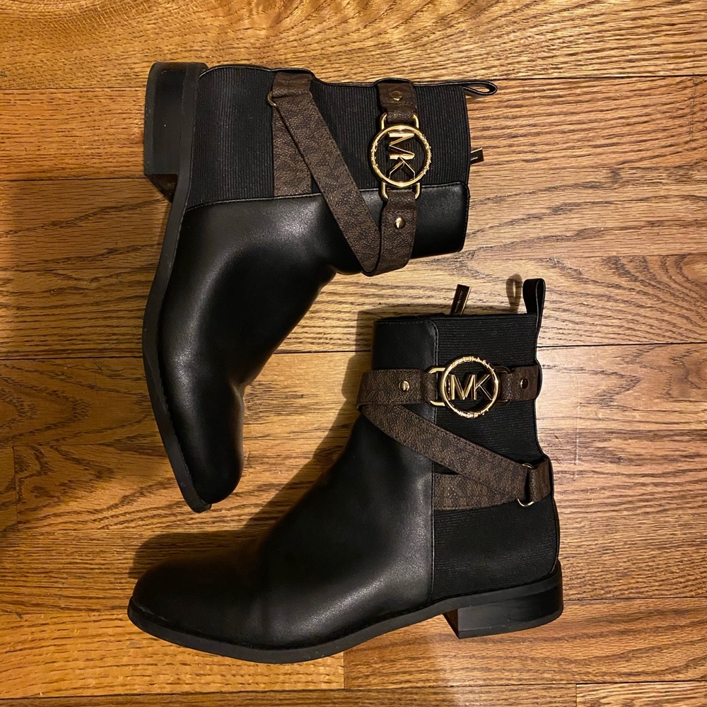 Michael kors boots